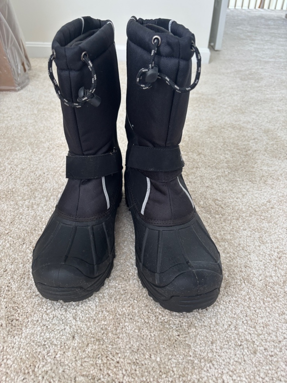 totes Black Insulated Winter Boots